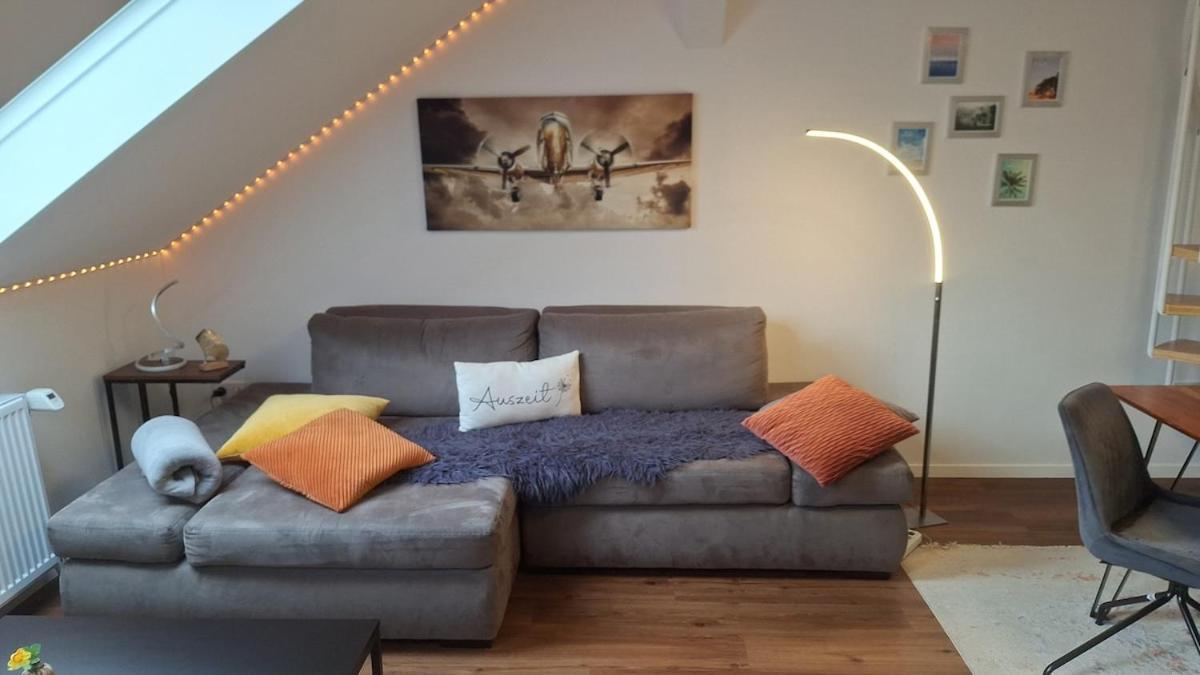 Auszeit2 Erfurt - Stilvolle Dachwohnung Mit Parkplatz - Zentrumsnah Esterno foto